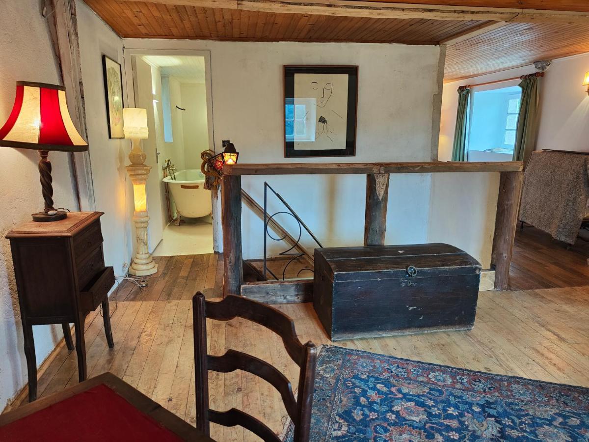 Ancienne Petite Ferme Renovee Βίλα Saint-Regis-du-Coin Εξωτερικό φωτογραφία